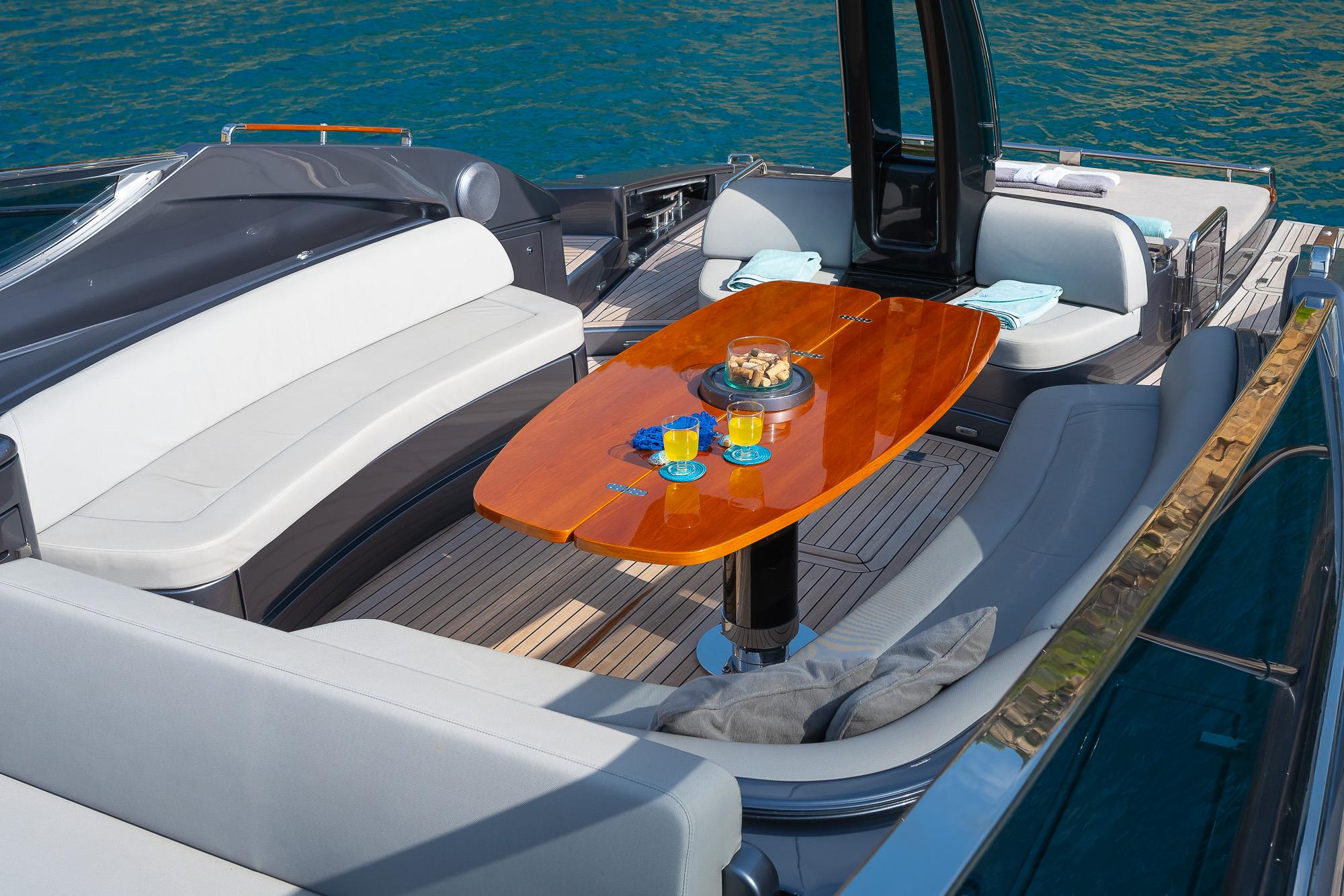 2013 RIVA 63' VIRTUS 